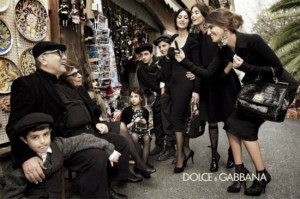 dolce-gabbana-ad-campaign-fall-winter-2012-13-the-sicilian-charm-2-550x366